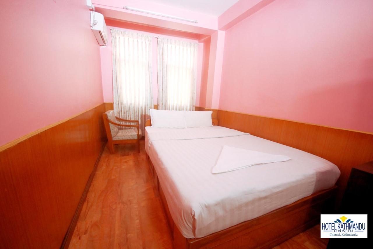 Hotel Kathmandu Hub Pvt Ltd Экстерьер фото